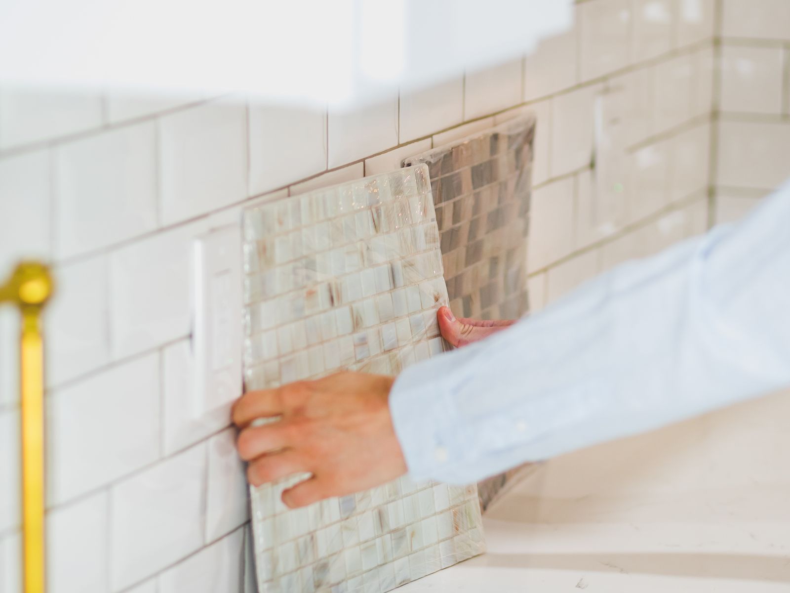 Rental kitchen upgrades: installing a peel-and-stick tile backsplash